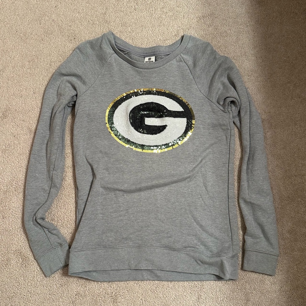 Greenbay Packer VS pink Crewneck - size small